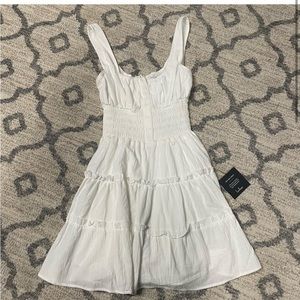 NEW MINI LULUS WHITE DRESS🤍🤍